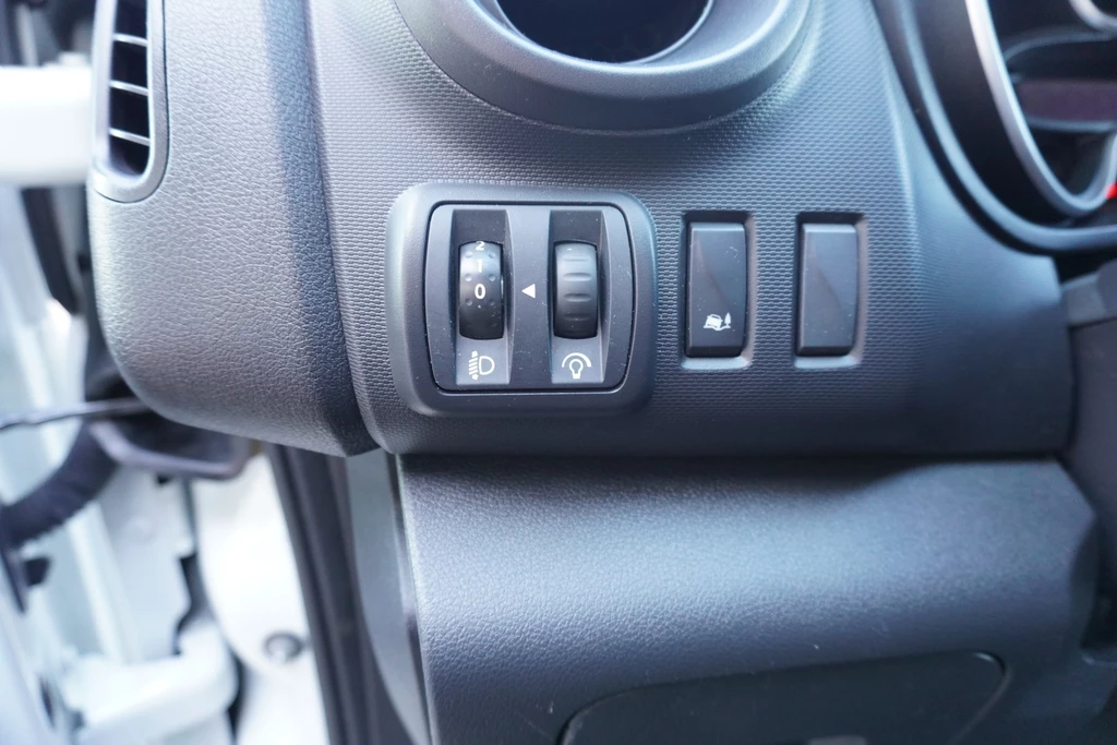 Renault Trafic – foto 21