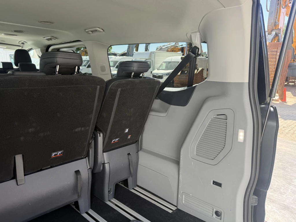 Ford Tourneo Custom – foto 18