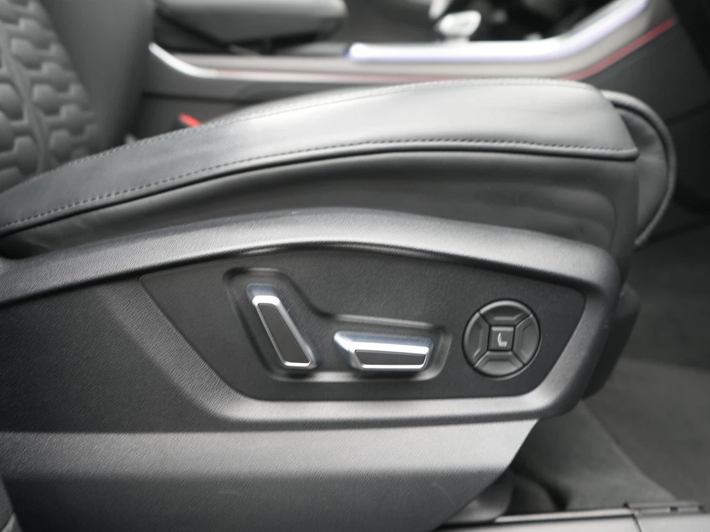 Audi RSQ8 – foto 59