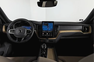 Volvo XC60 – thumbnail 11