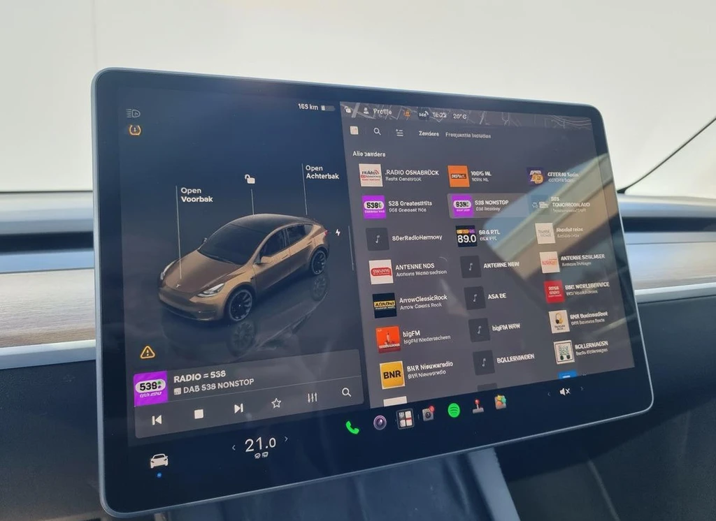 Tesla Model Y – foto 15