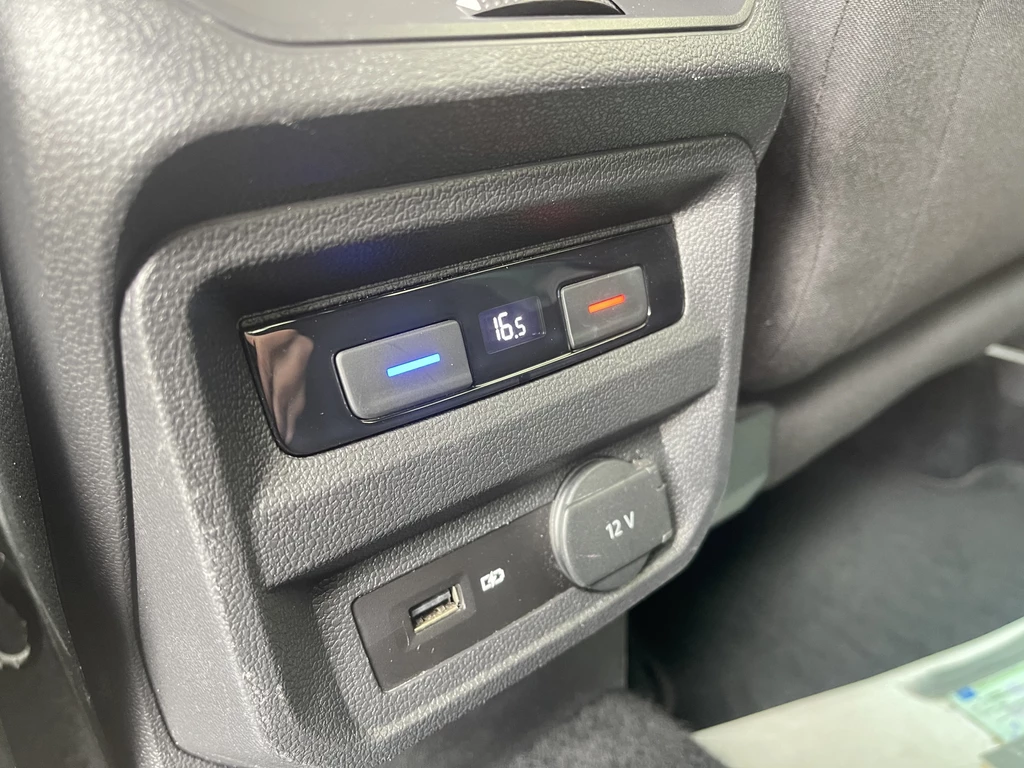 Volkswagen Tiguan – foto 28