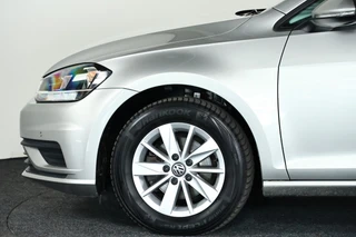 Volkswagen Golf – thumbnail 25