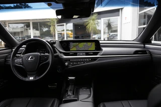 Lexus ES – thumbnail 59
