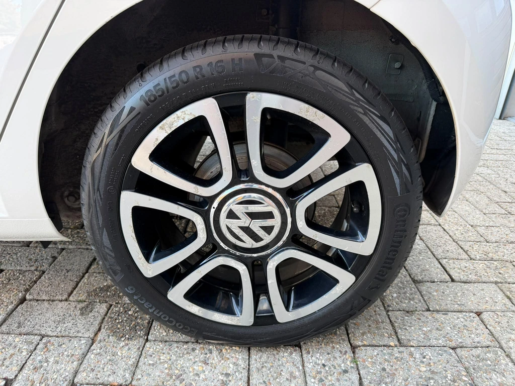 Volkswagen up! – foto 19