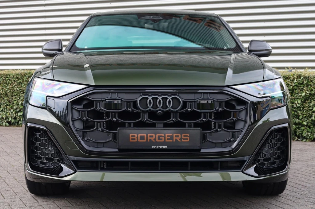 Audi Q8 – foto 12