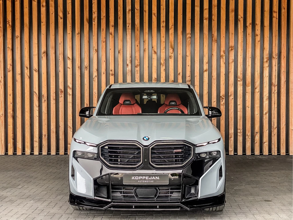 BMW XM – foto 17