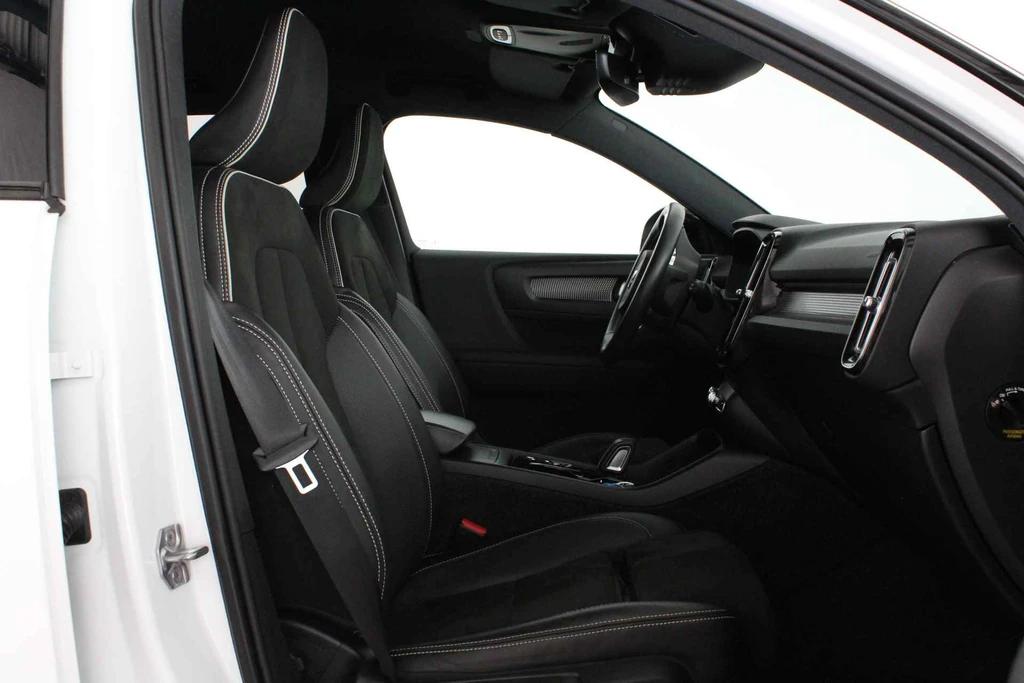 Volvo XC40 – foto 15