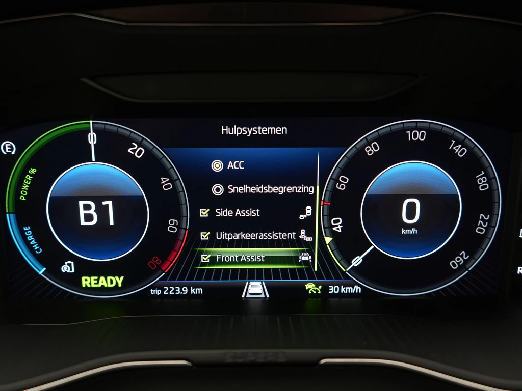 Škoda Superb – foto 41