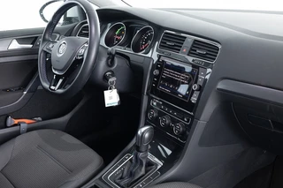 Volkswagen e-Golf – thumbnail 7