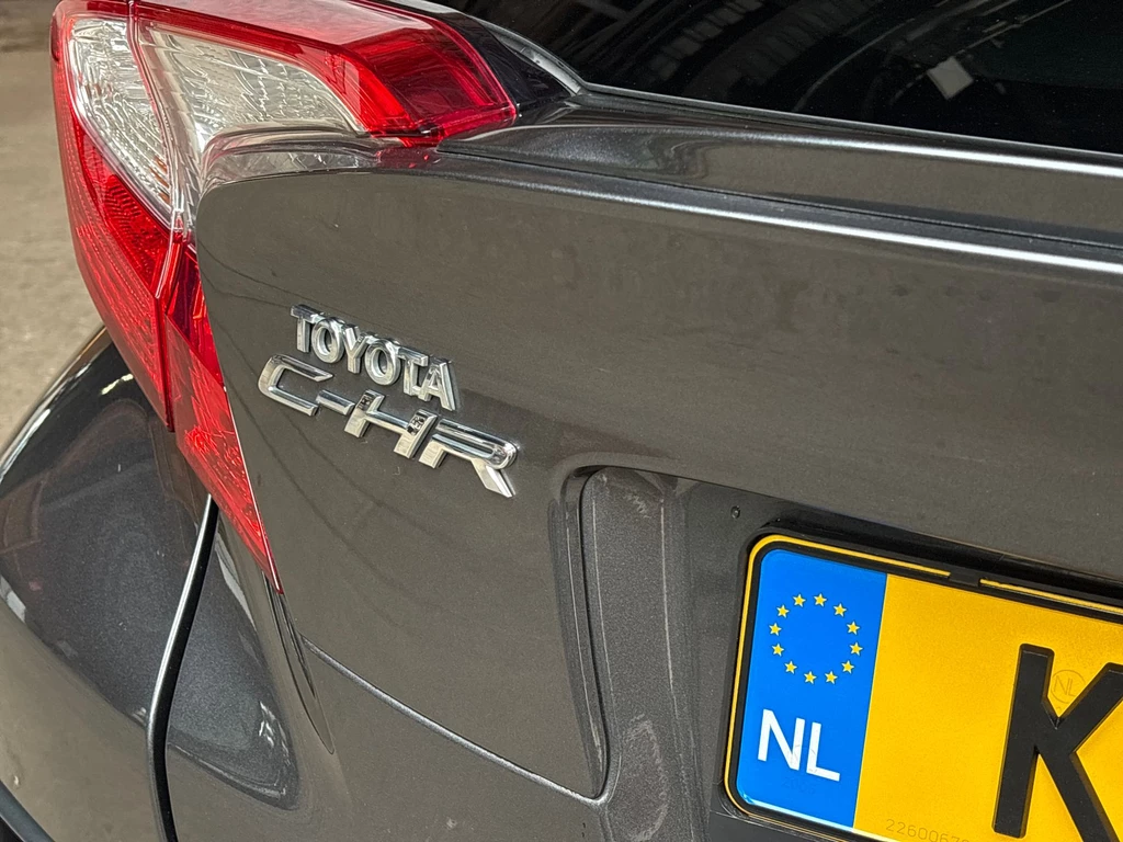 Toyota C-HR – foto 21