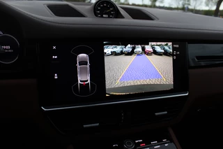 Porsche Cayenne – thumbnail 30
