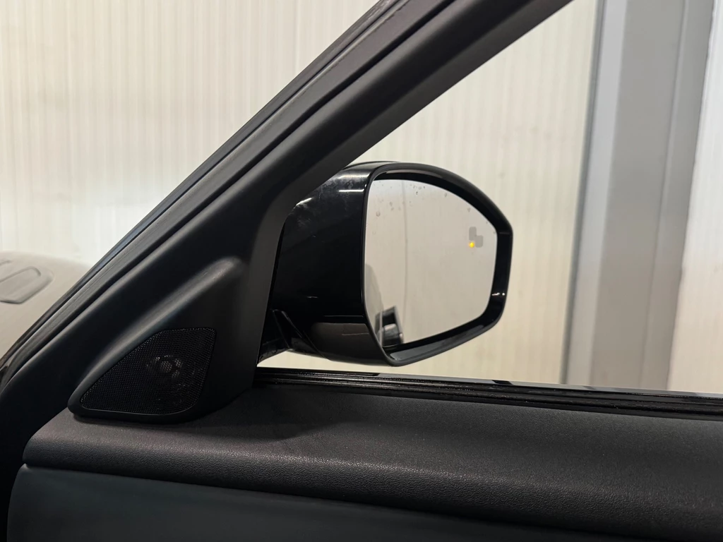 Land Rover Range Rover Velar – foto 24