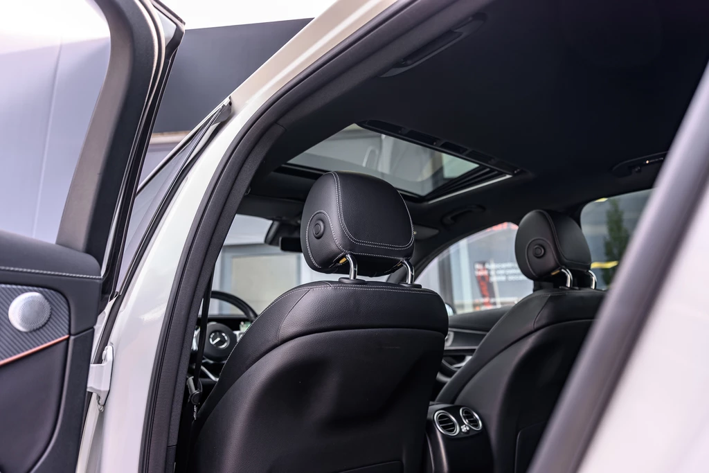Mercedes-Benz EQC – foto 39