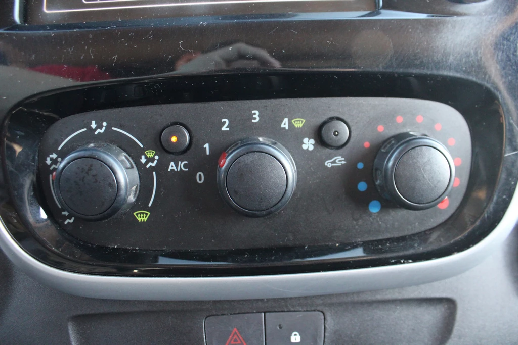 Opel Vivaro – foto 10
