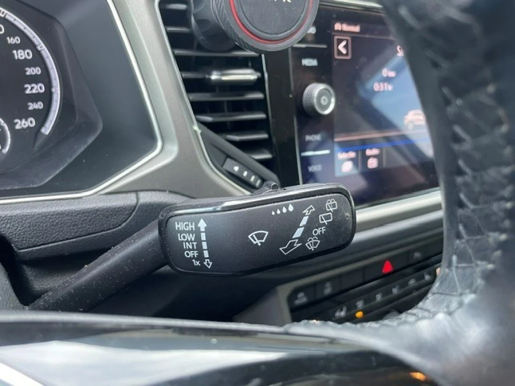 Volkswagen T-Roc – foto 21