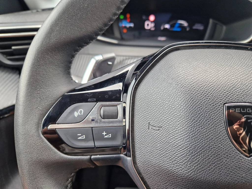 Peugeot 208 – foto 7