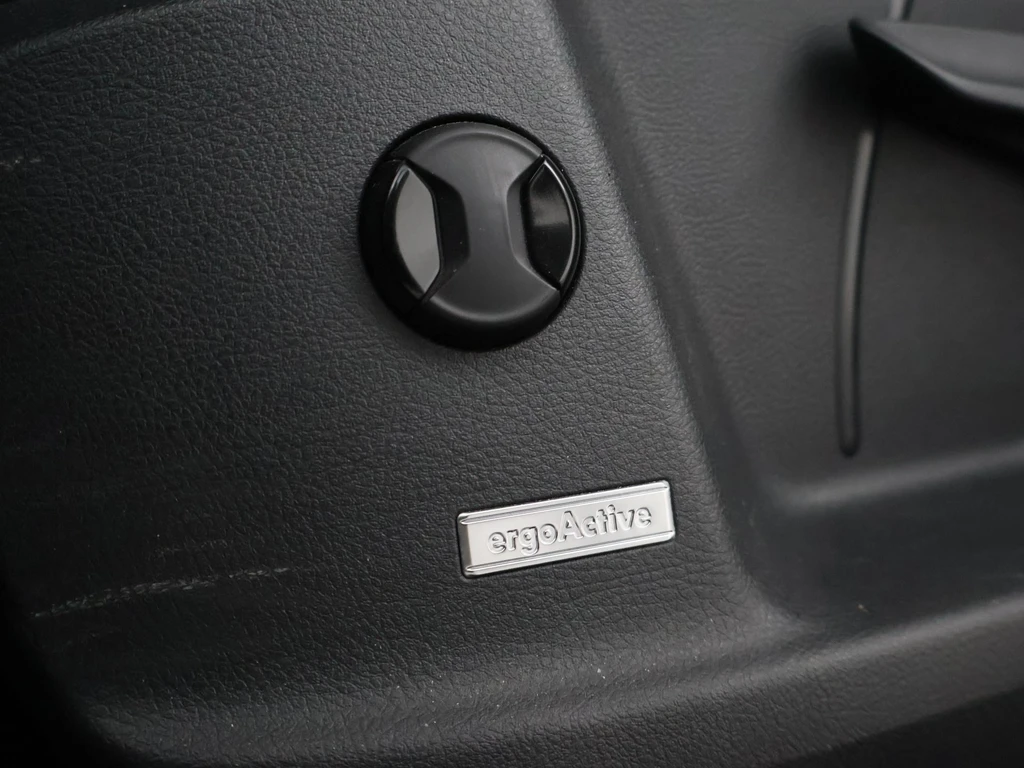 Volkswagen Touran – foto 26