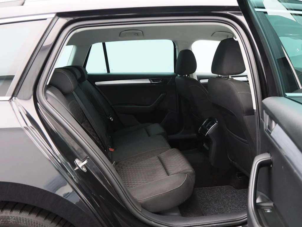Škoda Superb – foto 34