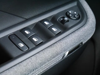 Opel Frontera – thumbnail 15