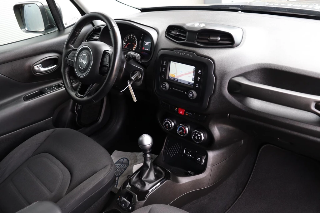 Jeep Renegade – foto 16