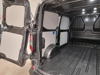 Ford Transit Custom – thumbnail 26