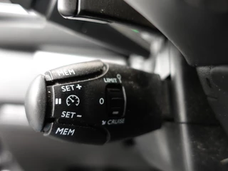 Opel Vivaro – thumbnail 24