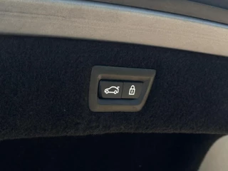 BMW 8 Serie – thumbnail 39