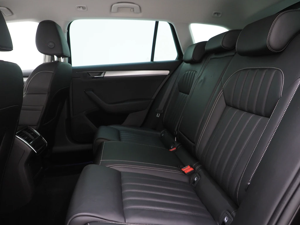 Škoda Superb – foto 35