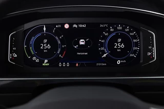 Volkswagen Tiguan – thumbnail 24