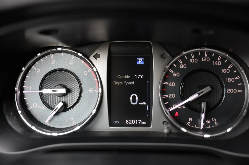 Toyota Hilux – foto 13