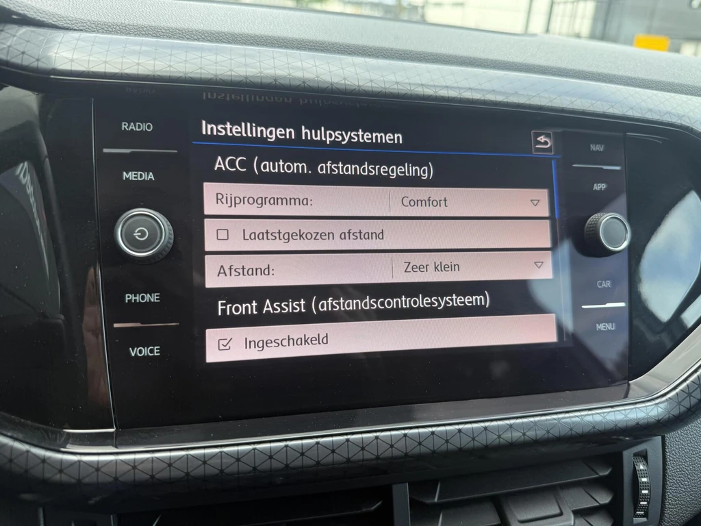 Volkswagen T-Cross – foto 18