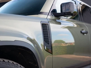 Land Rover Defender – thumbnail 15