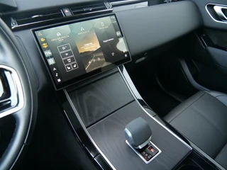 Land Rover Range Rover Velar – thumbnail 17