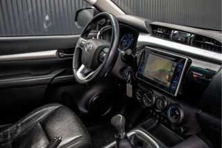 Toyota Hilux – thumbnail 8