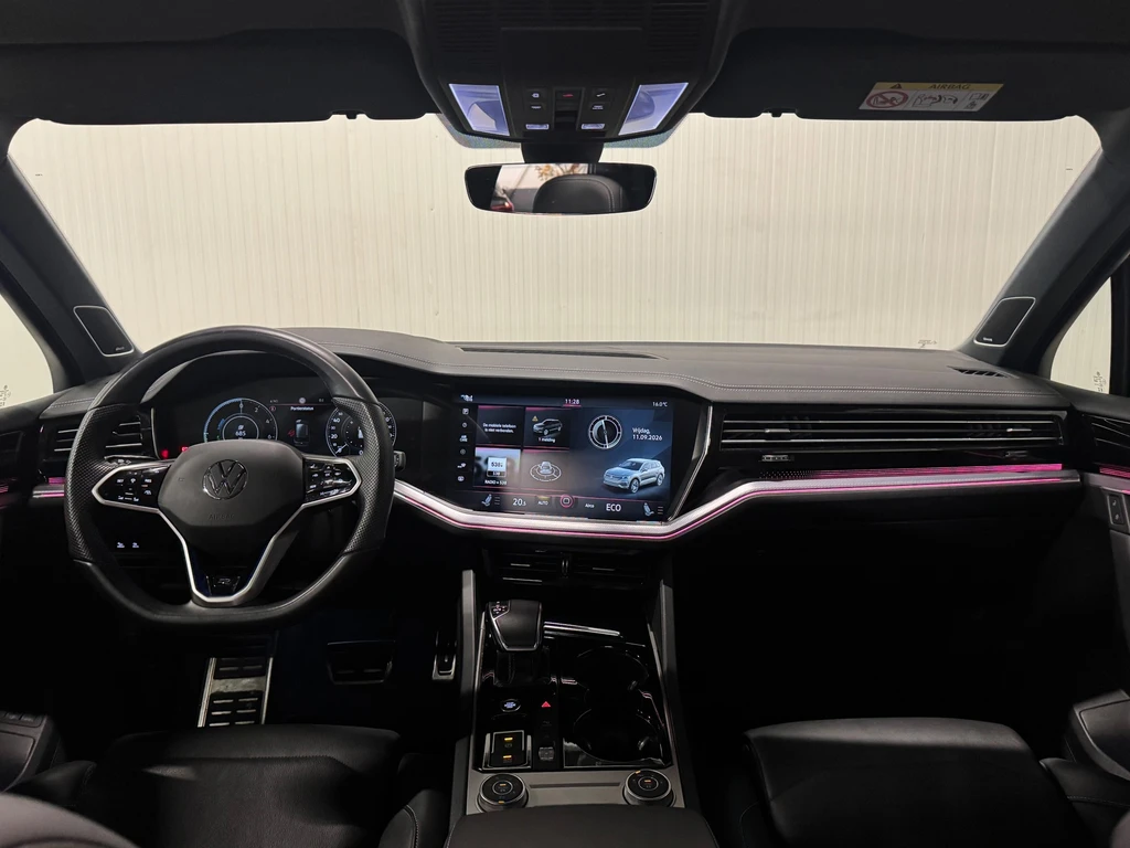 Volkswagen Touareg – foto 9