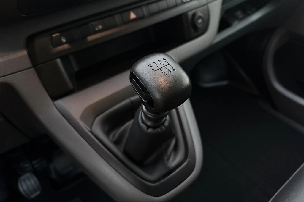 Opel Vivaro – foto 26