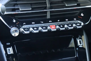 Peugeot 2008 – thumbnail 15