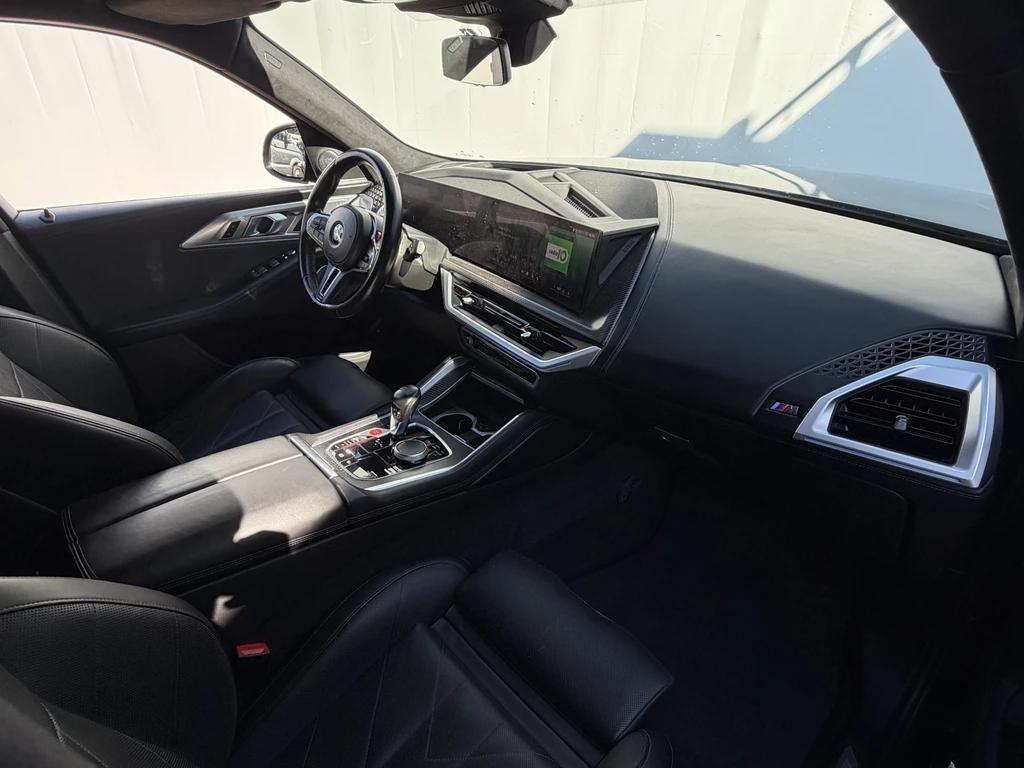 BMW XM – foto 15