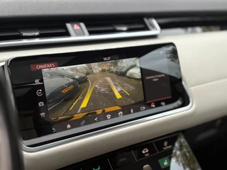 Land Rover Range Rover Velar – thumbnail 18