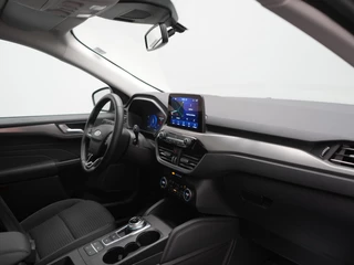 Ford Kuga – thumbnail 15