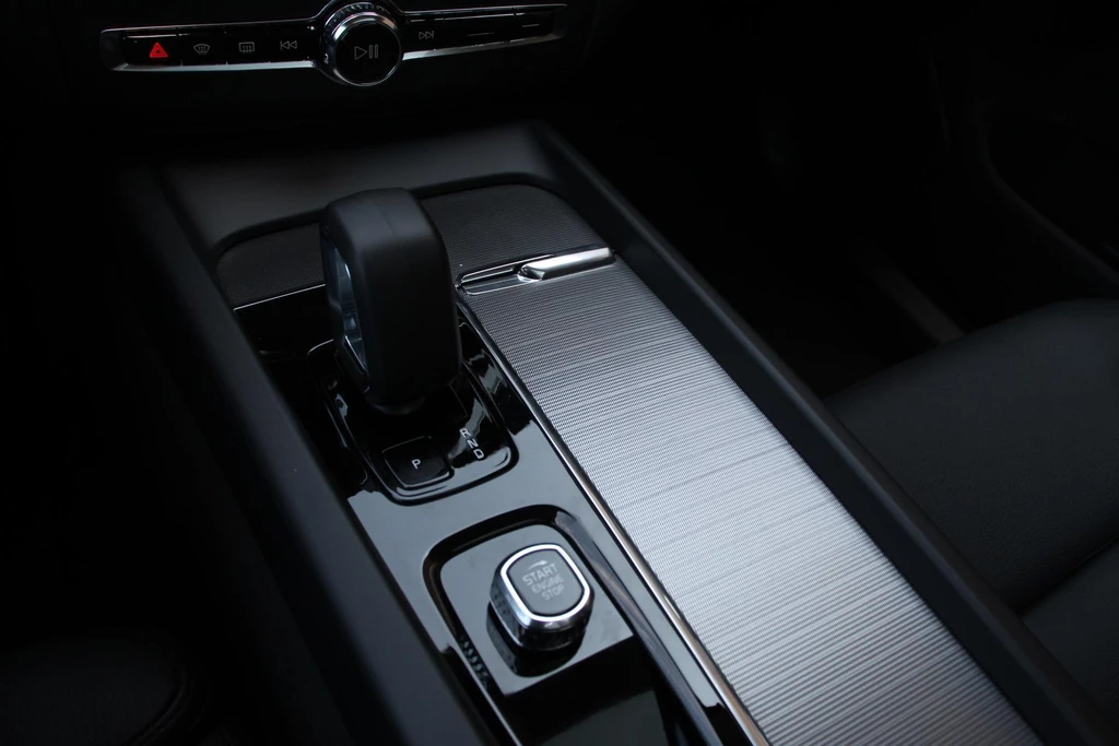 Volvo XC60 – foto 21