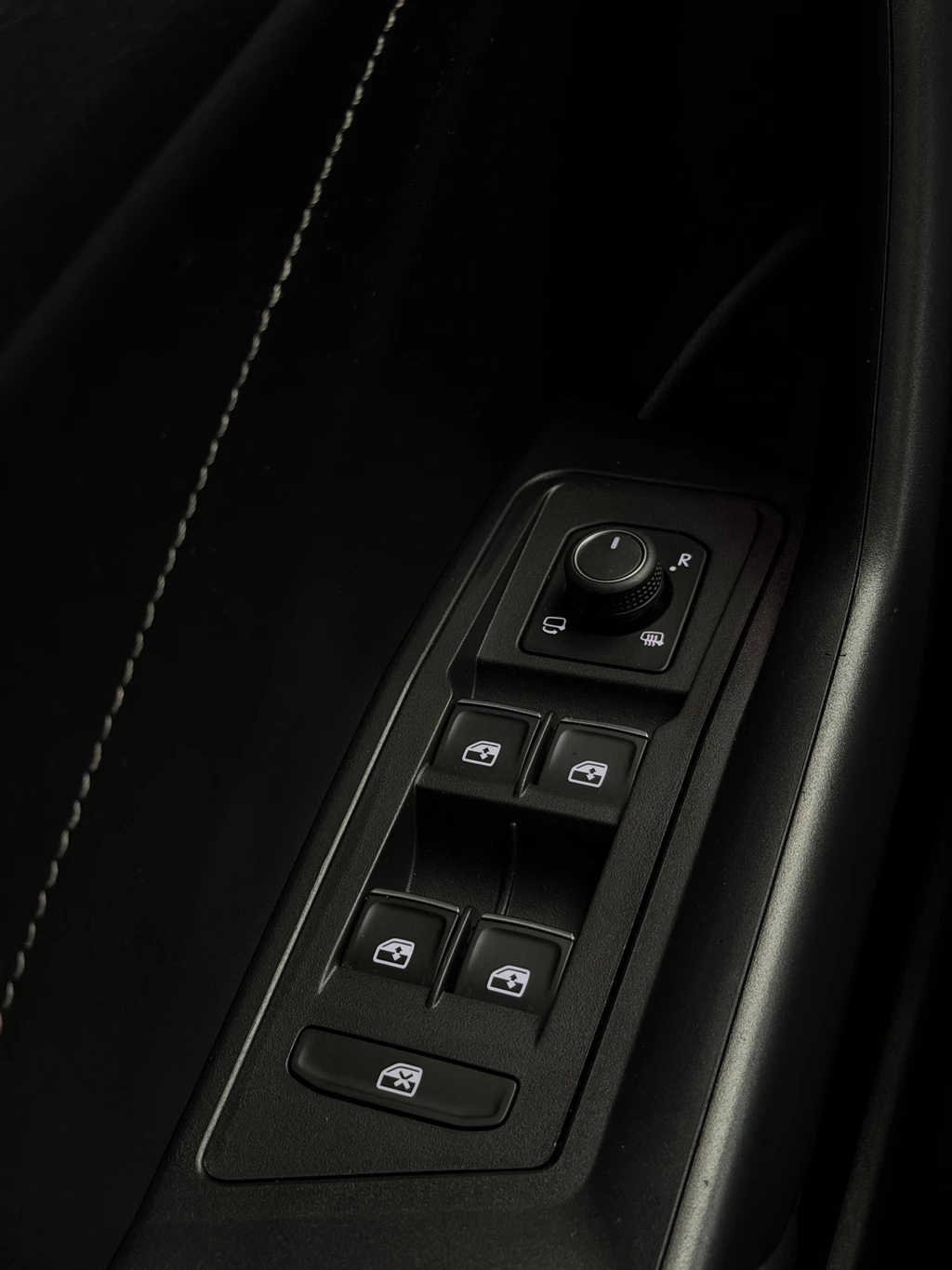 Volkswagen T-Roc – foto 31