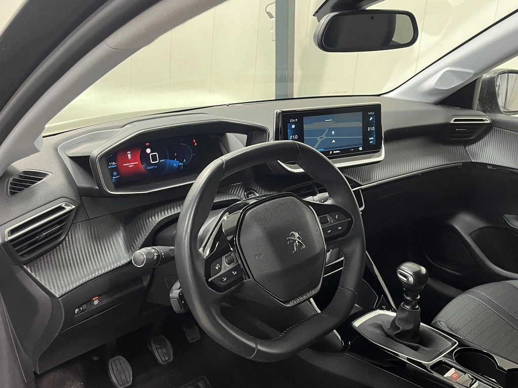Peugeot 208 – foto 16
