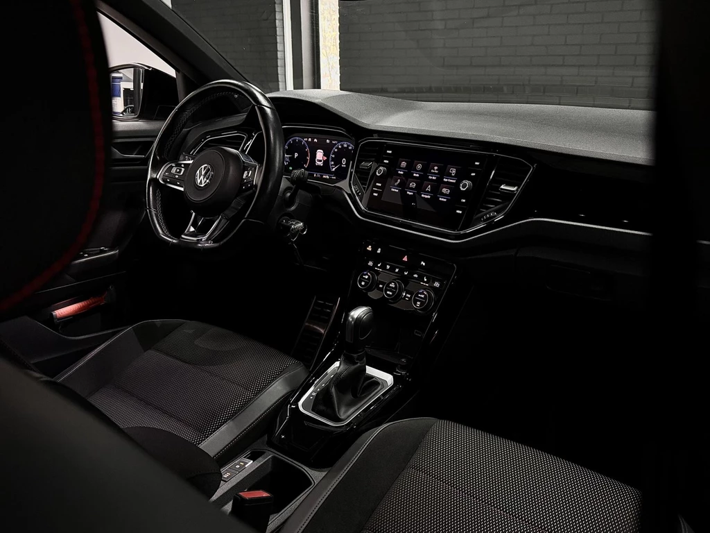 Volkswagen T-Roc – foto 14