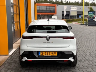 Renault Megane E-Tech – thumbnail 5