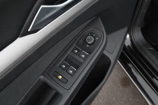 Volkswagen Golf – thumbnail 11
