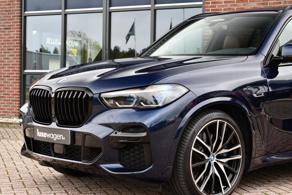 BMW X5 – foto 2