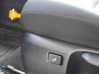 Toyota Prius – thumbnail 15