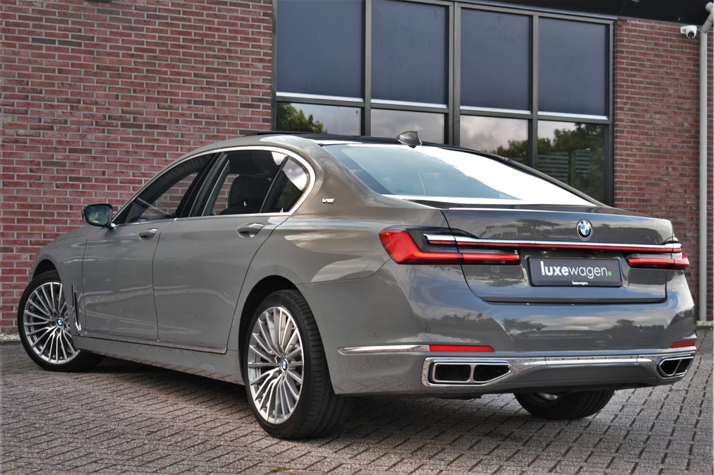 BMW 7 Serie – foto 8